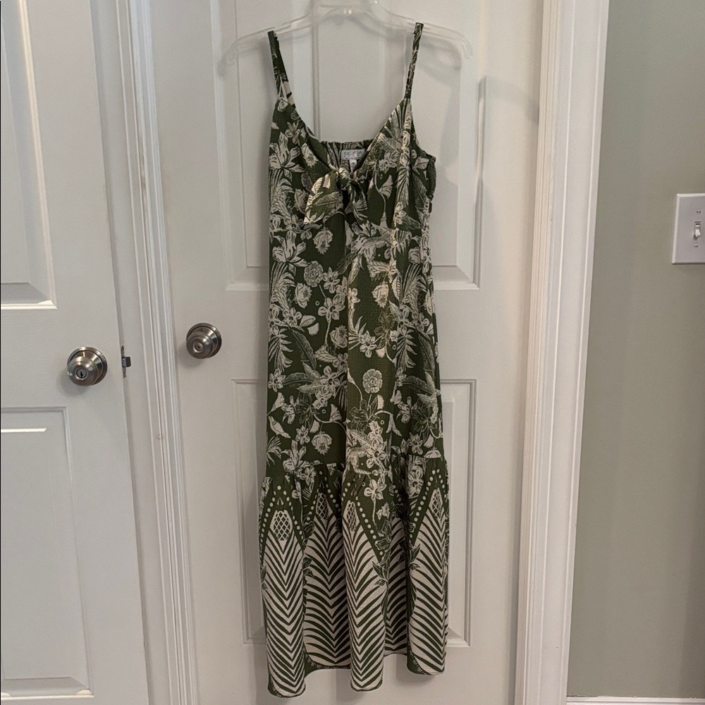 sofia by sofia vergara Olive Green Floral Maxi Dress with Tie Front